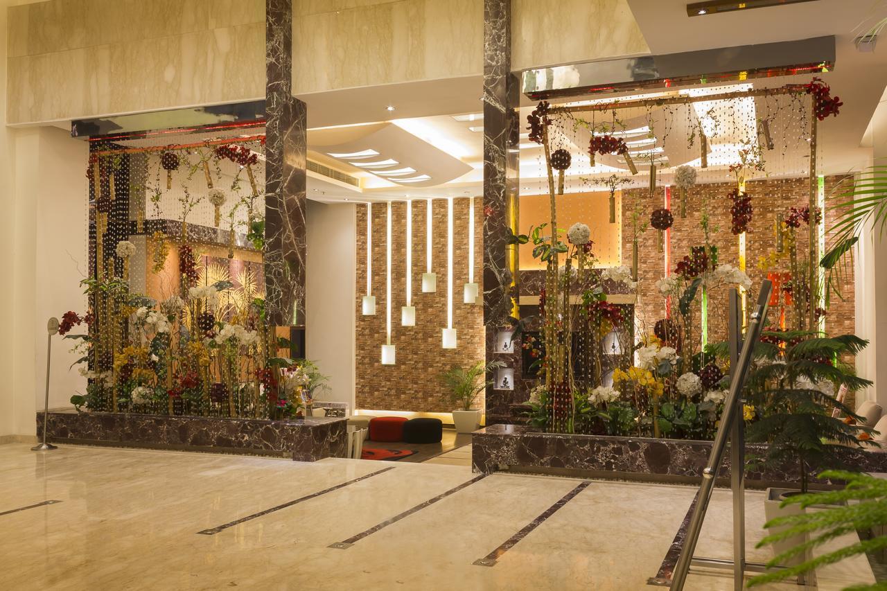 Club Florence Gurgaon Exterior photo